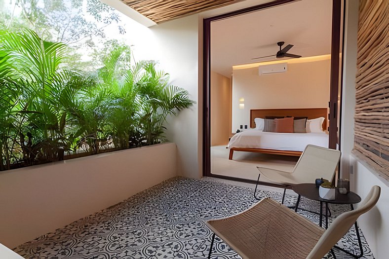 Nature Retreat: Tulum Apartment with Tub & Terrace