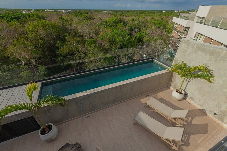 Tuk Tulum Viento 306 · PH with Private Rooftop Pool and Jung