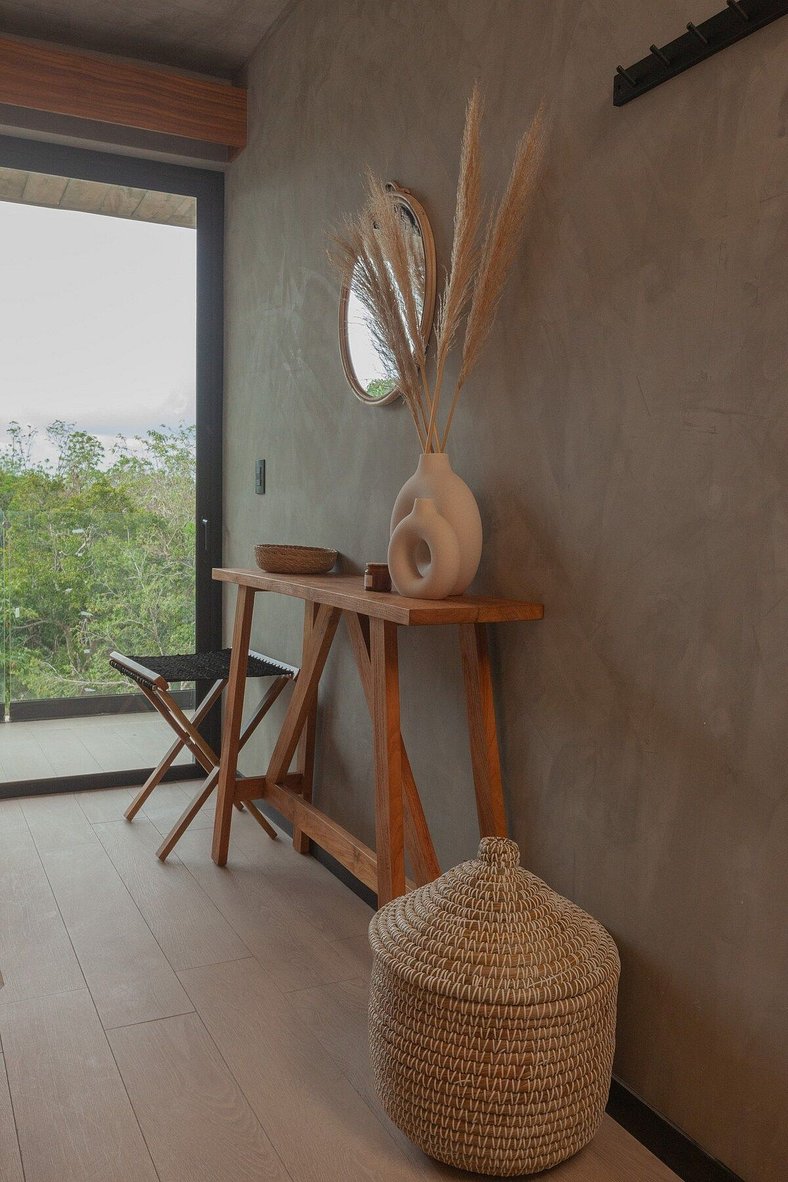 Tuk Tulum Viento 306 · PH with Private Rooftop Pool and Jung